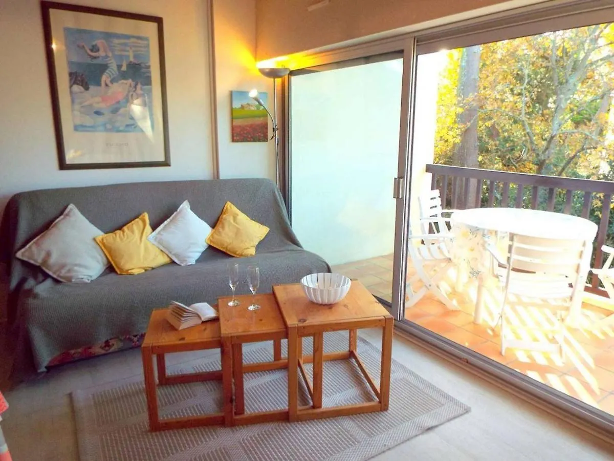 Appartement Duplex 3 Pieces A 300M De La Plage Avec Parking, Balcon Et Equipements Modernes - Fr-1-477-51 Carnac 0*,  France
